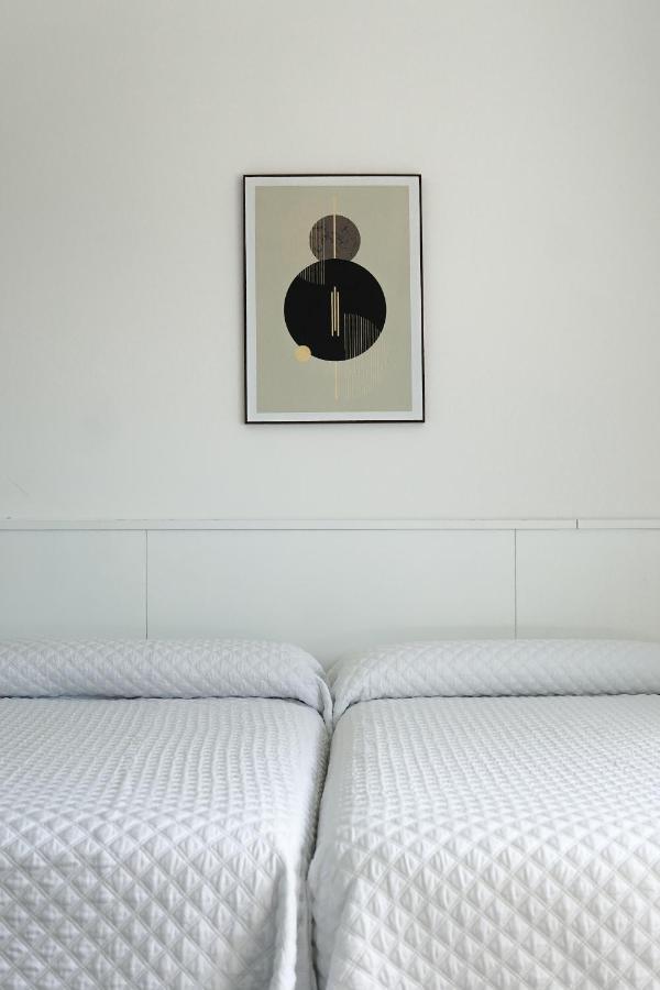 Hostal Montevideo Beachfront Nigrán 외부 사진