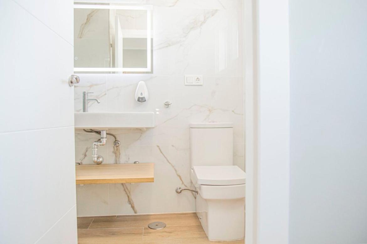 Hostal Montevideo Beachfront Nigrán 외부 사진