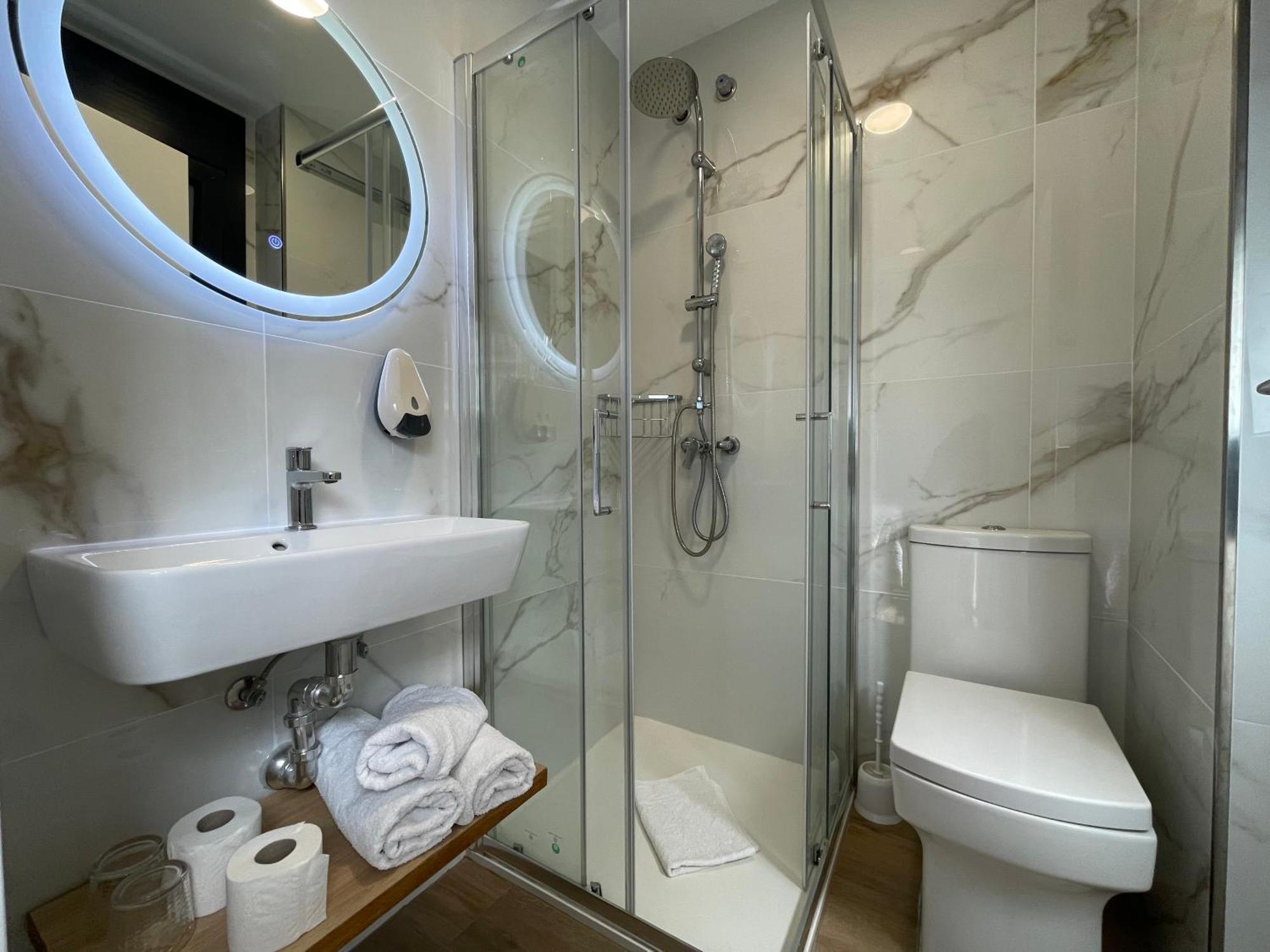 Hostal Montevideo Beachfront Nigrán 외부 사진