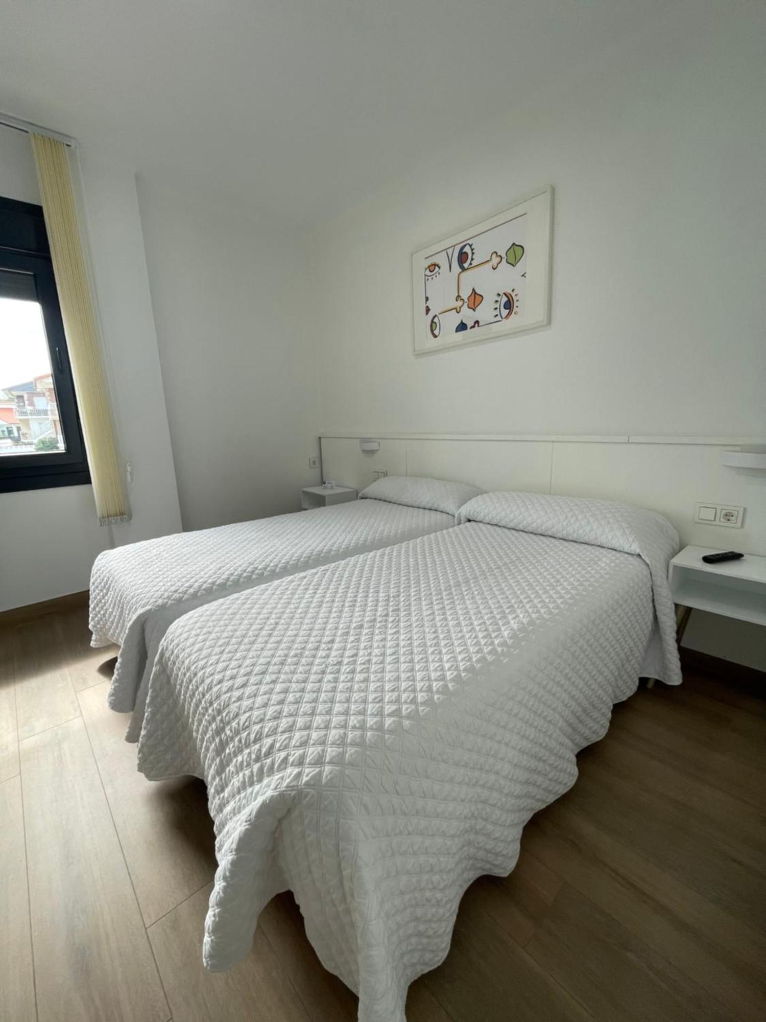 Hostal Montevideo Beachfront Nigrán 외부 사진