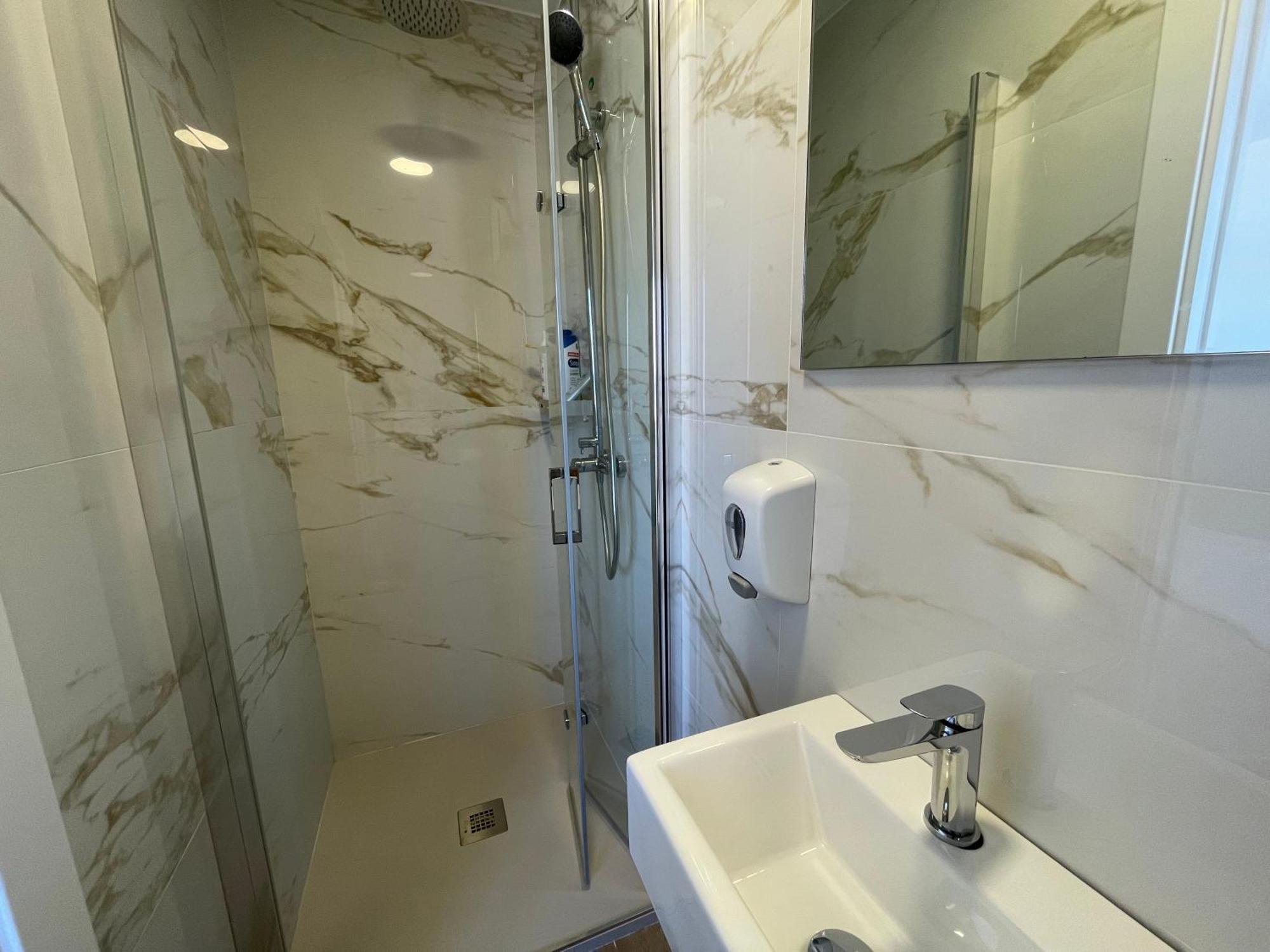 Hostal Montevideo Beachfront Nigrán 외부 사진