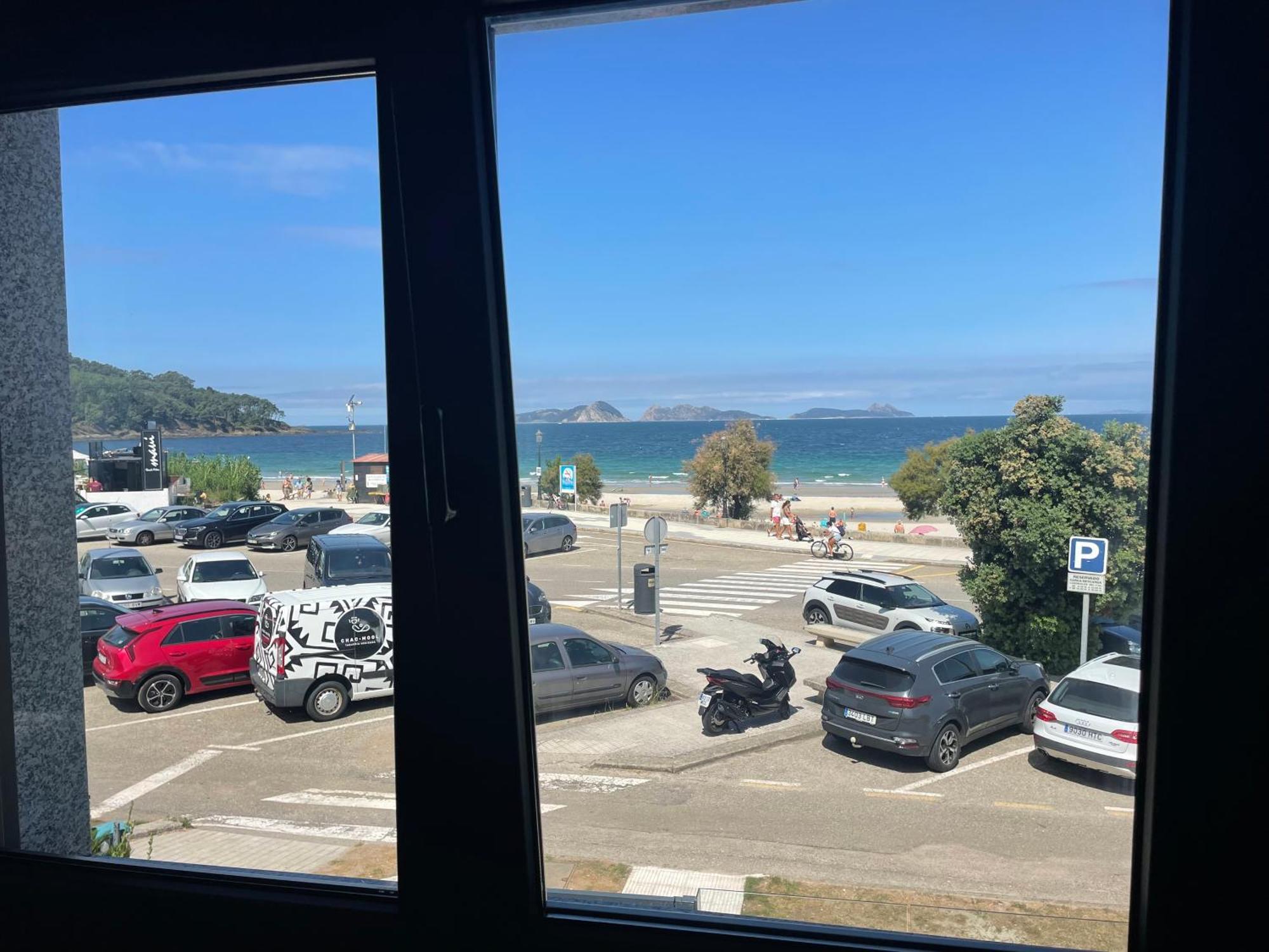 Hostal Montevideo Beachfront Nigrán 외부 사진